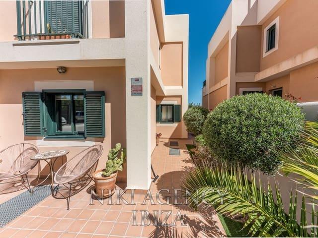 Chalet en venta en Cala Tarida, Ibiza