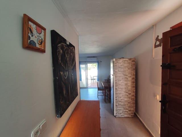 Chalet en venta en Cala Tarida, Ibiza