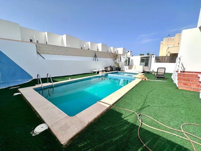 Chalet en venta en Cala d'en Bou, Ibiza