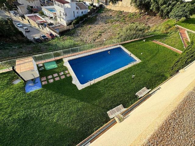 Chalet en venta en calle Estats Units, Calafell, de 180 m² 4 habitaciones por 310.000