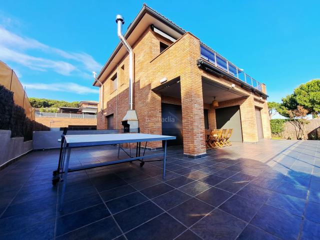 Chalet en venta en Caldes d´Estrac. Chalets Caldes.