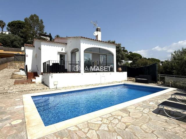Chalet en venta en Calonge, Cabanyes Mas Ambrós Mas Pallí. Chalet independiente con piscina privada y licencia turística en Calonge, Costa Brava. Chalets.