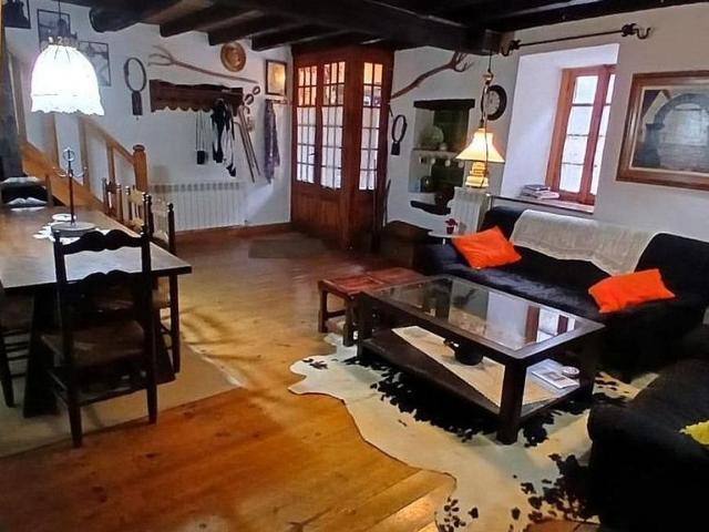 Chalet en venta en calle Carrèr Major, Naut Aran, de 150 m² 4 habitaciones por 695.000