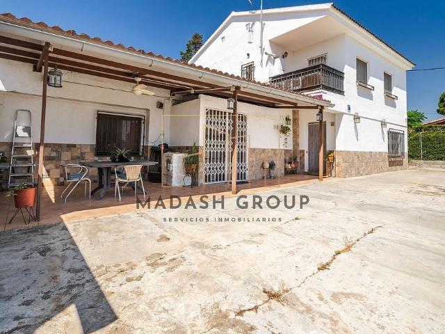 Chalet en venta en calle Central, Botarell, de 305 m² 5 habitaciones por 319.975