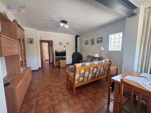Chalet en venta en calle Andalusia, Montmell, El, de 70 m² 3 habitaciones por 198.000