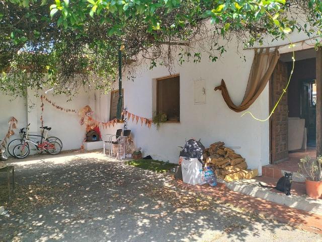Chalet en venta en calle Angel Guimera, Porqueres, de 165 m² 6 habitaciones por 450.000