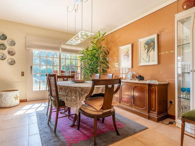 Chalet en venta en calle Anoia, Reus, de 236 m² 5 habitaciones por 530.000