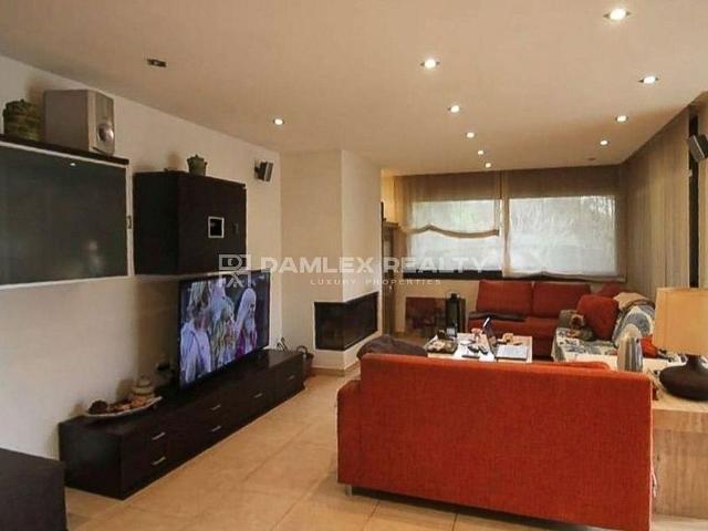 Chalet en venta en calle Alzina, Calonge, de 383 m² 4 habitaciones por 690.000