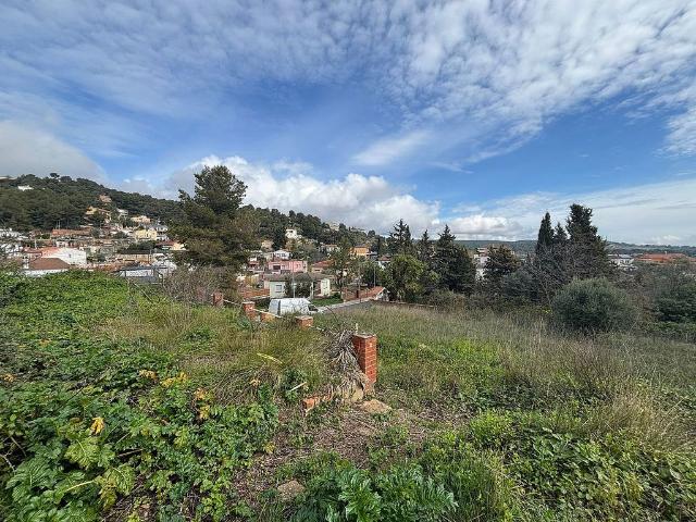 Chalet en venta en calle Alcina, Torrelles de Foix, de 74 m² 3 habitaciones por 68.000