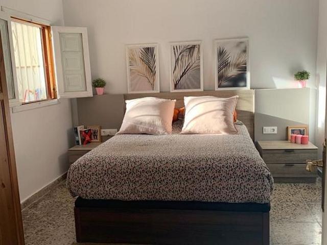 Chalet en venta en calle La Revetlla, Vilanova i La Geltrú, de 95 m² 3 habitaciones por 189.000
