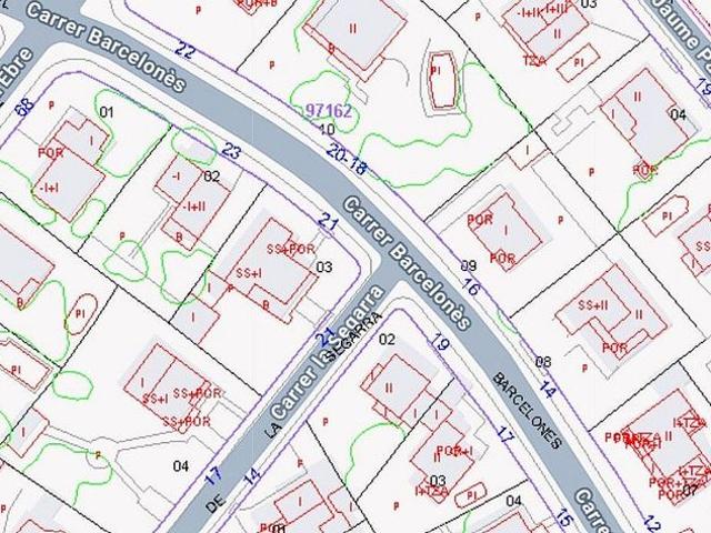 Chalet en venta en calle Barcelonès, Calafell, de 273 m² 5 habitaciones por 210.000