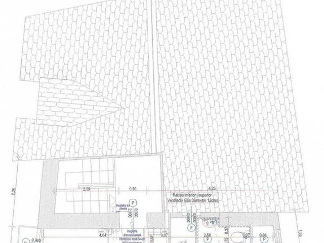 Chalet en venta en calle Bisbe Sans, Puigcerdà, de 400 m² 6 habitaciones por 420.000