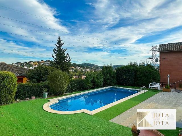 Chalet en venta en calle Bruc, Maçanet de la Selva, de 173 m² 4 habitaciones por 365.000
