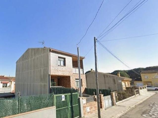 Chalet en venta en calle Gaspar Roig I Galpi, Sils, de 200 m² 5 habitaciones por 230.000