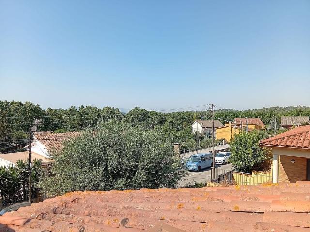 Chalet en venta en calle Gracia de, Franqueses del Vallès, les, de 177 m² 5 habitaciones por 412.000