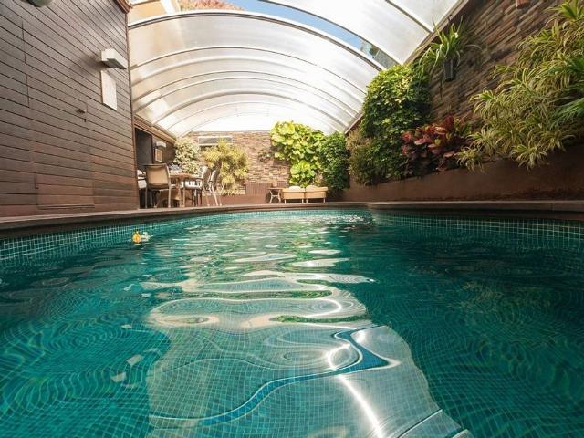 Chalet en venta en calle Gran Via de Pau Casals, Roses, de 210 m² 4 habitaciones por 675.000
