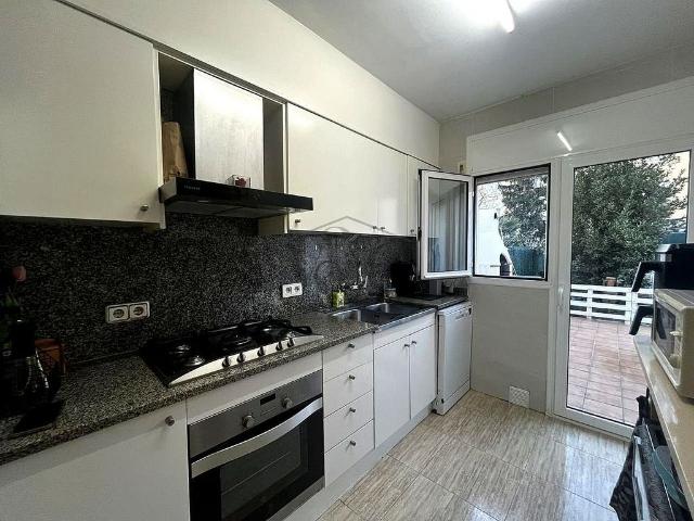 Chalet en venta en calle Doctor Casals, Santa Cristina d´Aro, de 161 m² 4 habitaciones por 400.000