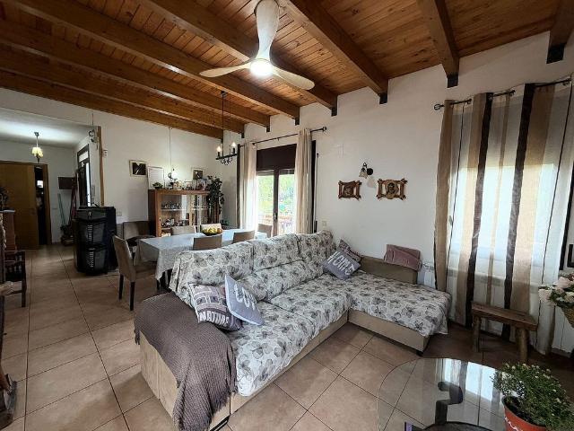 Chalet en venta en calle D'ager, Moià, de 171 m² 4 habitaciones por 390.000