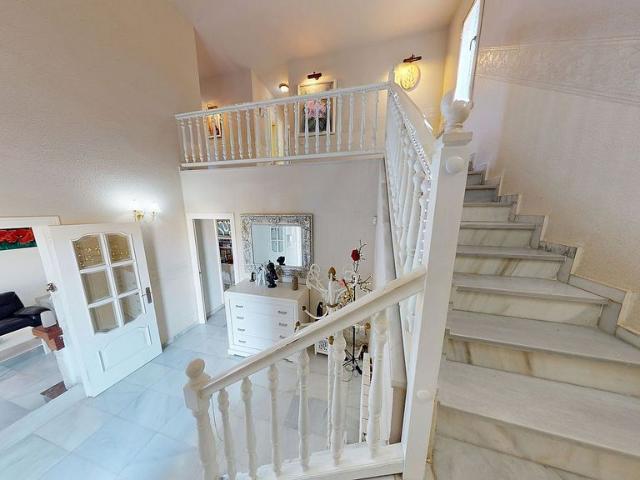 Chalet en venta en calle D'antoni Nicolau, Tarragona, de 240 m² 5 habitaciones por 499.000