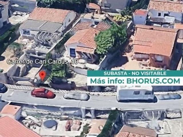 Chalet en venta en calle De Can Cardús, Esparreguera, de 91 m² 2 habitaciones por 177.700