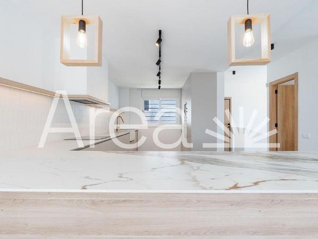 Chalet en venta en calle De Canet, Sant Cebrià de Vallalta, de 200 m² 4 habitaciones por 615.000