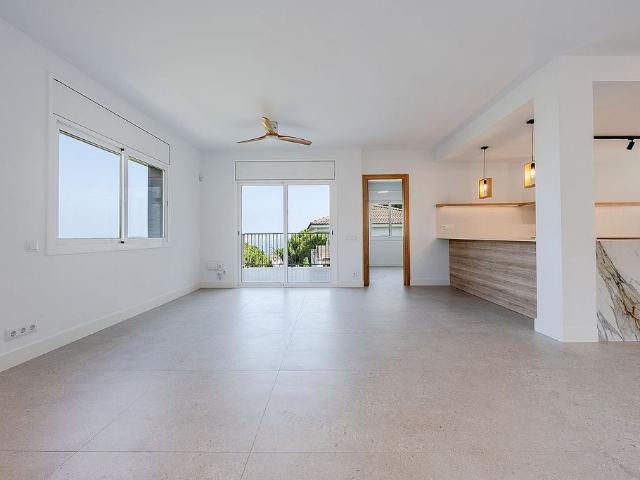 Chalet en venta en calle De Canet, Sant Cebrià de Vallalta, de 210 m² 4 habitaciones por 615.000