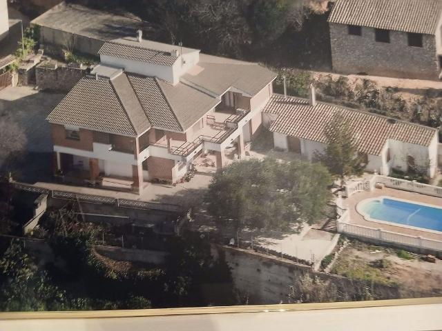 Chalet en venta en calle De la Costa de Guivernau, Vila rodona, de 479 m² 5 habitaciones por 390.000