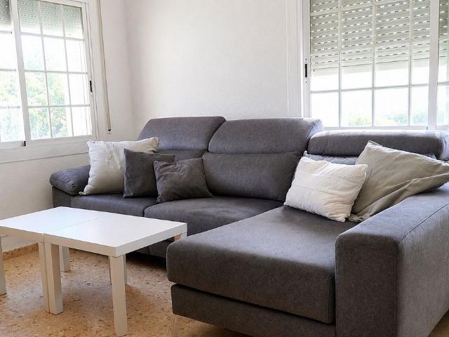 Chalet en venta en calle De la Campaneta, Piera, de 85 m² 3 habitaciones por 309.000