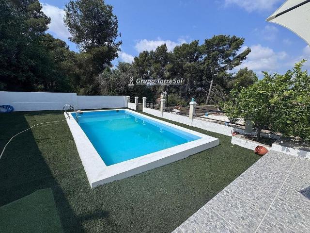 Chalet en venta en calle De la Civada, Pobla de Montornès, la, de 157 m² 5 habitaciones por 249.000