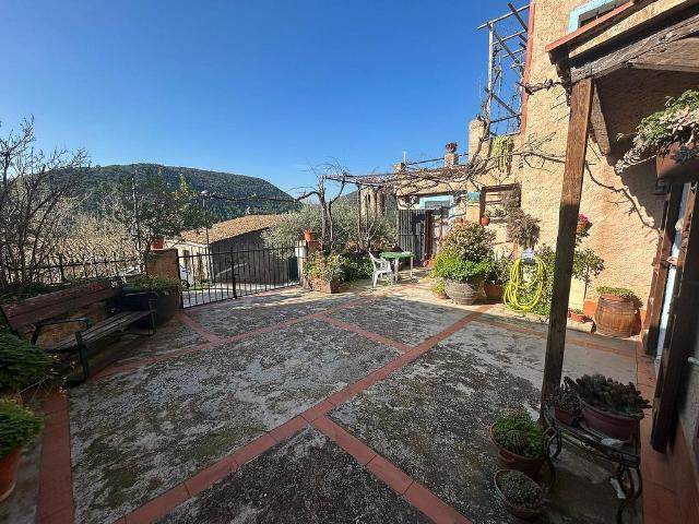 Chalet en venta en calle De la Barberia, Biure, de 220 m² 4 habitaciones por 320.000