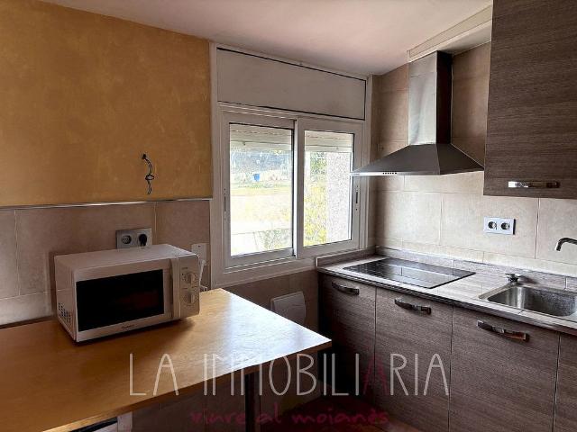 Chalet en venta en calle De la Font, Castellcir, de 412 m² 6 habitaciones por 430.000