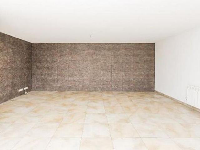Chalet en venta en calle De la Morera, Sant Pere de Vilamajor, de 235 m² 3 habitaciones por 251.000