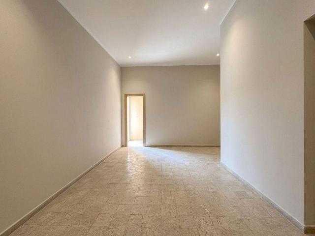 Chalet en venta en calle De la Mare de Déu de Sales, Viladecans, de 70 m² 2 habitaciones por 230.000