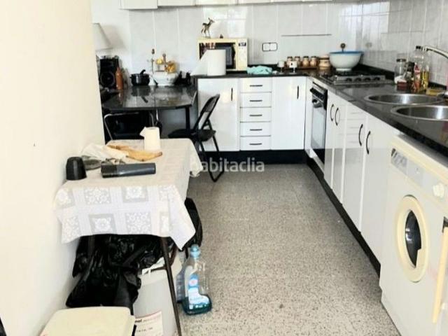 Chalet en venta en calle De la Noguera, Riudarenes, de 140 m² 3 habitaciones por 180.000