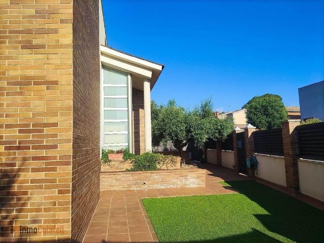 Chalet en venta en calle De la Sanera, Calafell, de 189 m² 6 habitaciones por 649.000