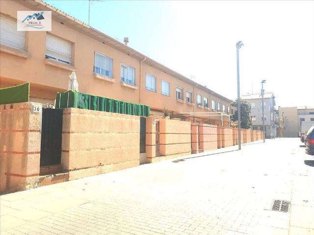 Chalet en venta en calle De Madiroles, Manlleu, de 101 m² 3 habitaciones por 169.000