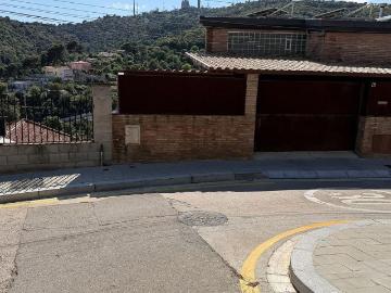 Chalet en venta en calle De Saldes, Barcelona, de 78 m² 3 habitaciones por 359.000