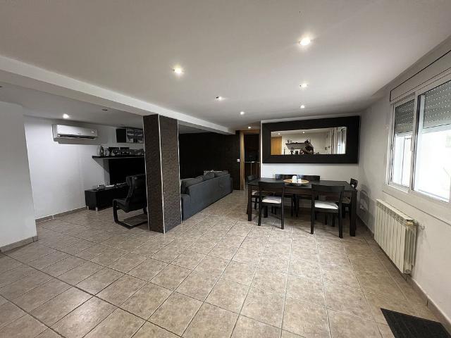 Chalet en venta en calle De Sant Joan Ev, Albiol, l´, de 180 m² 4 habitaciones por 297.000