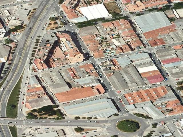 Chalet en venta en calle De Sant Sebastià, Sabadell, de 142 m² 3 habitaciones por 198.000