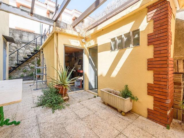 Chalet en venta en calle De Saragossa, Tarragona, de 202 m² 6 habitaciones por 655.000
