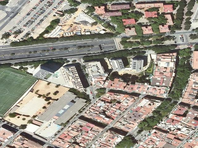 Chalet en venta en calle Del Molí, Barcelona, de 42 m² 2 habitaciones por 162.800
