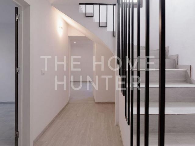 Chalet en venta en calle Del Forn Baix, Castelló d´Empúries, de 253 m² 3 habitaciones por 450.000