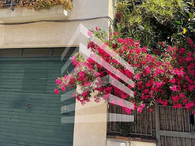 Chalet en venta en calle Del Prat, Prat de Llobregat, El, de 179 m² 4 habitaciones por 495.000