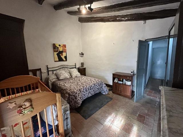 Chalet en venta en calle Dels Baladres, Pau, de 252 m² 4 habitaciones por 600.000
