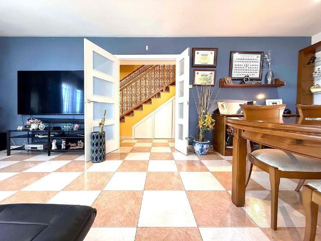 Chalet en venta en calle Dels Quarts, Perafort, de 150 m² 4 habitaciones por 425.000