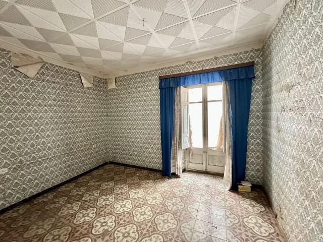 Chalet en venta en calle D'en Perxes, Alcover, de 186 m² 5 habitaciones por 56.000