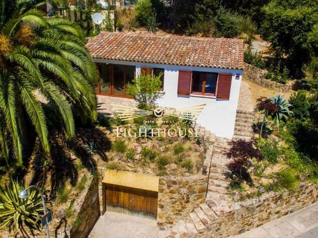 Chalet en venta en calle Escorpio, Tossa de Mar, de 90 m² 3 habitaciones por 480.000