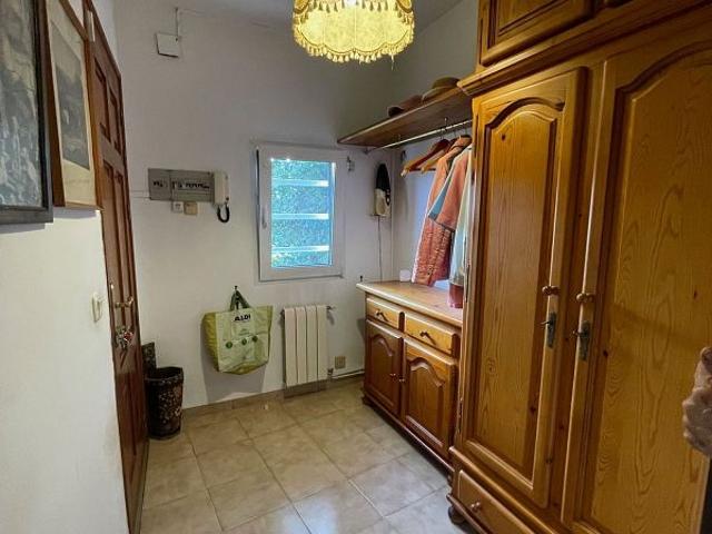 Chalet en venta en calle Internacional, Ampolla, l´, de 230 m² 4 habitaciones por 320.000