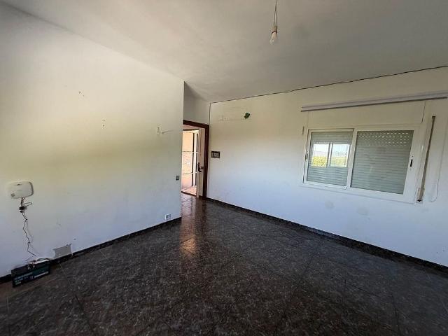 Chalet en venta en calle La Tossa, Torre de Claramunt, La, de 180 m² 2 habitaciones por 179.000