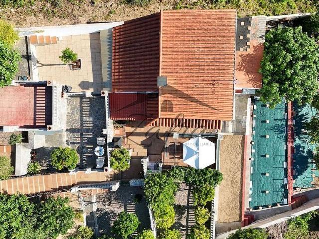 Chalet en venta en calle Llanega, Maçanet de la Selva, de 50 m² 2 habitaciones por 179.000